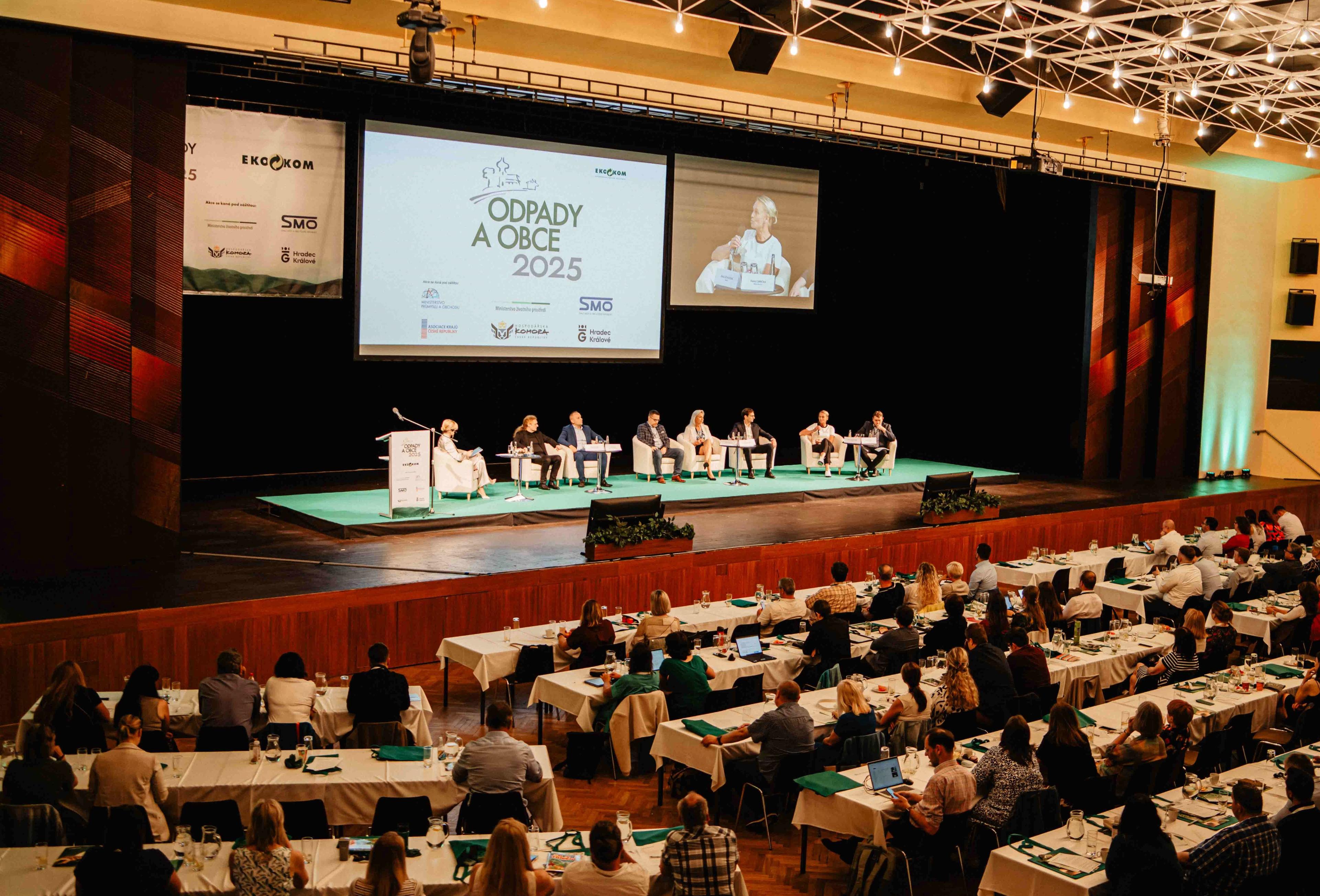 AVE CZ na konferenci Odpady a obce 2025