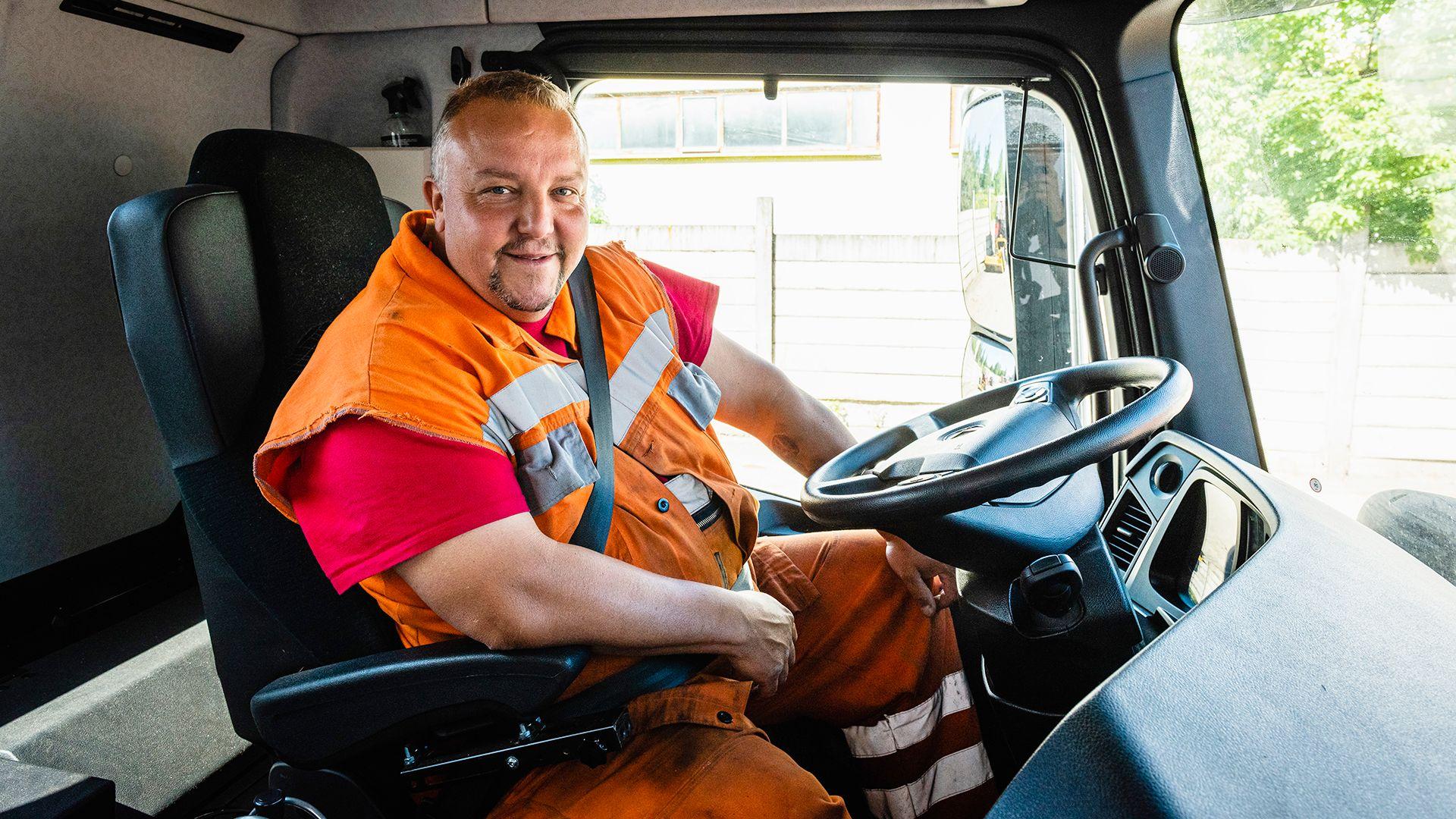 Jak se žije řidiči Unimogu „Jezdit s Unimogem není nuda!“